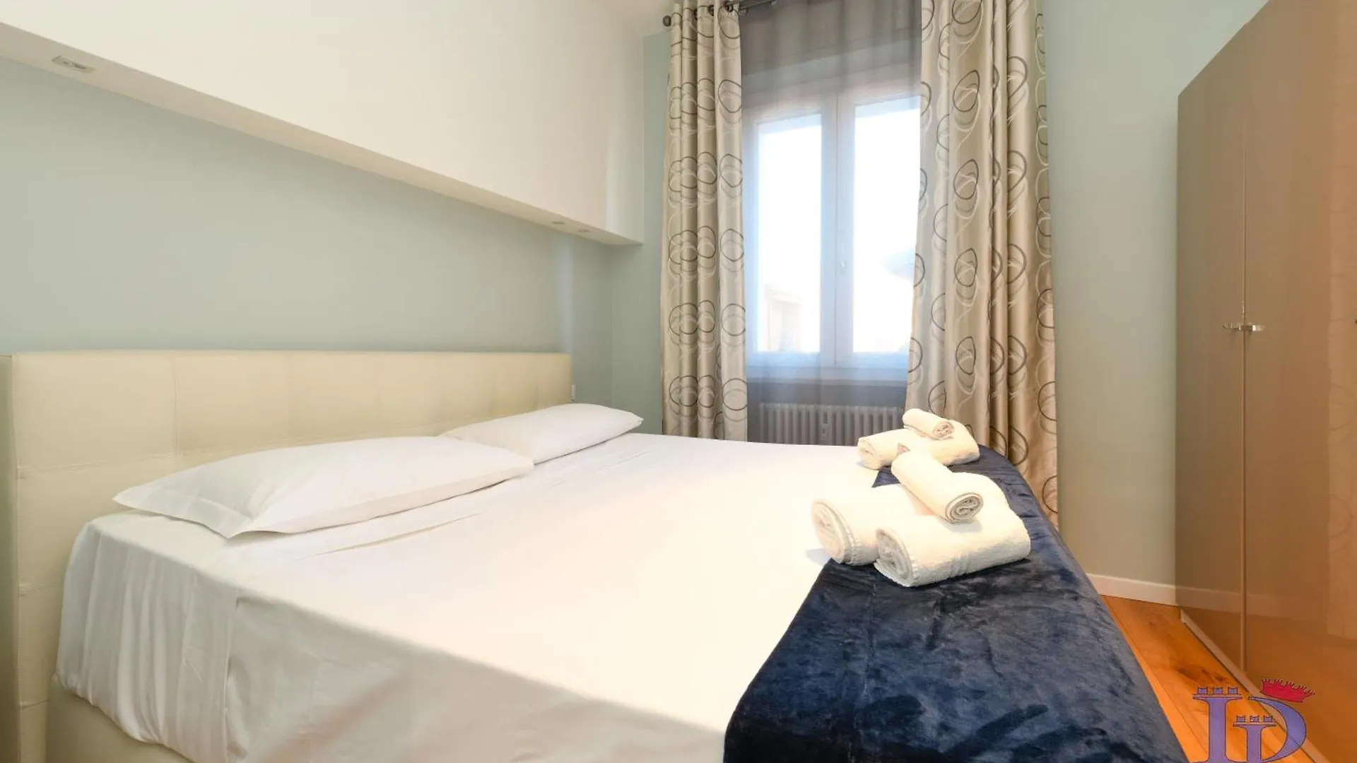 アパート Desenzanoloft Desenzanoloft Official Partner Marriott Homes & Villas - Giovanna House Lake View デセンツァーノ・デル・ガルダ イタリア